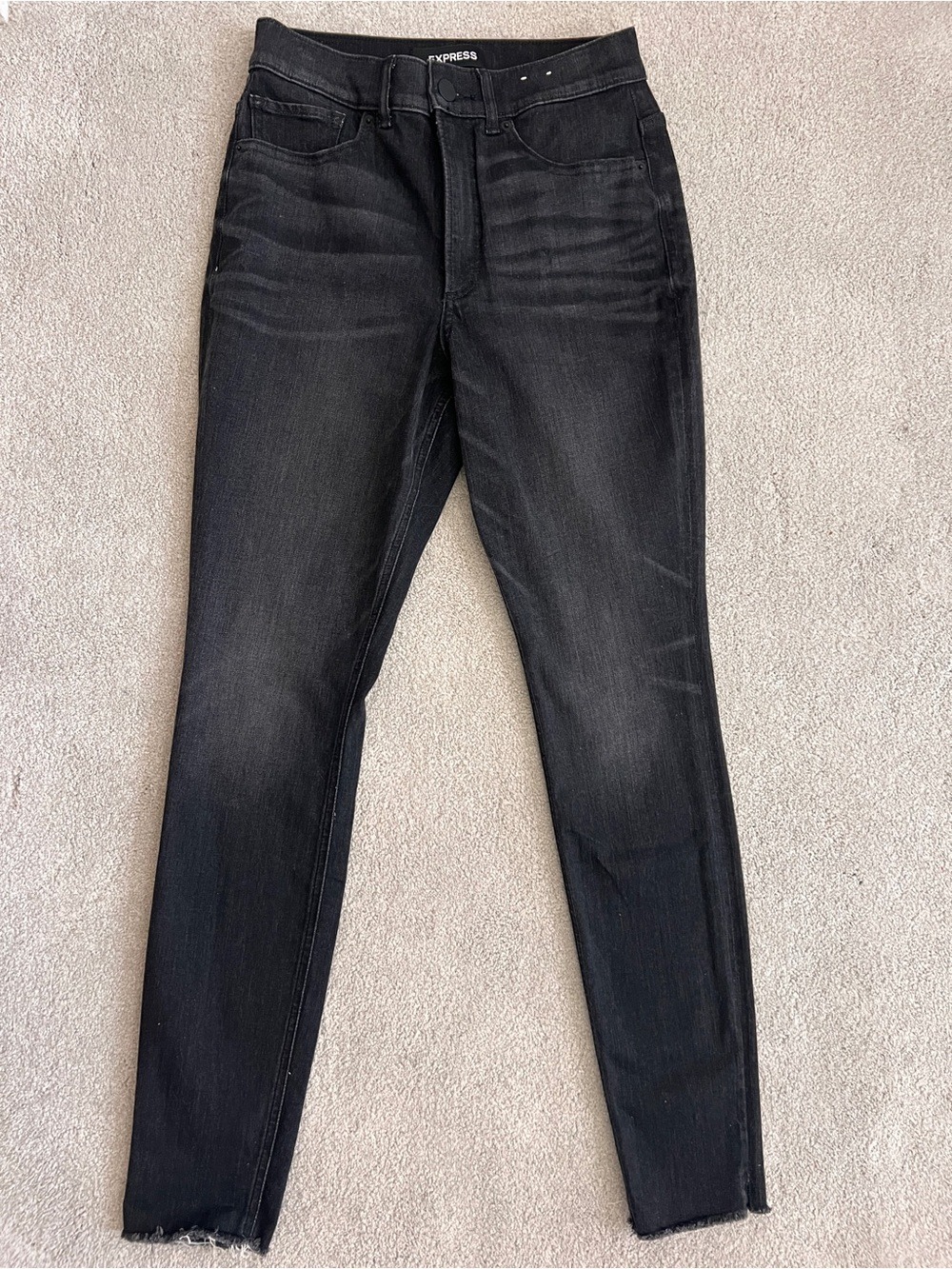Express Perfect Curves Black High Rise Jeans — Size 4R